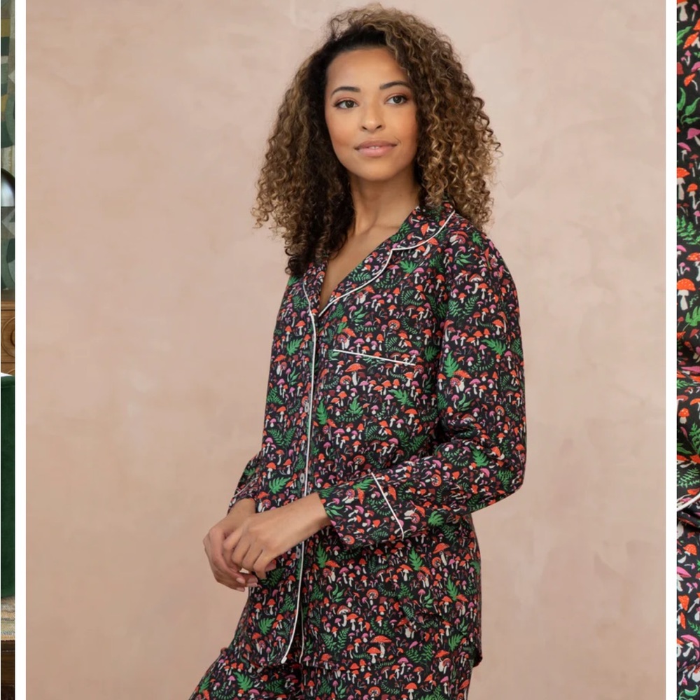 Printfresh long sleeve toadstool pajamas — Like New!